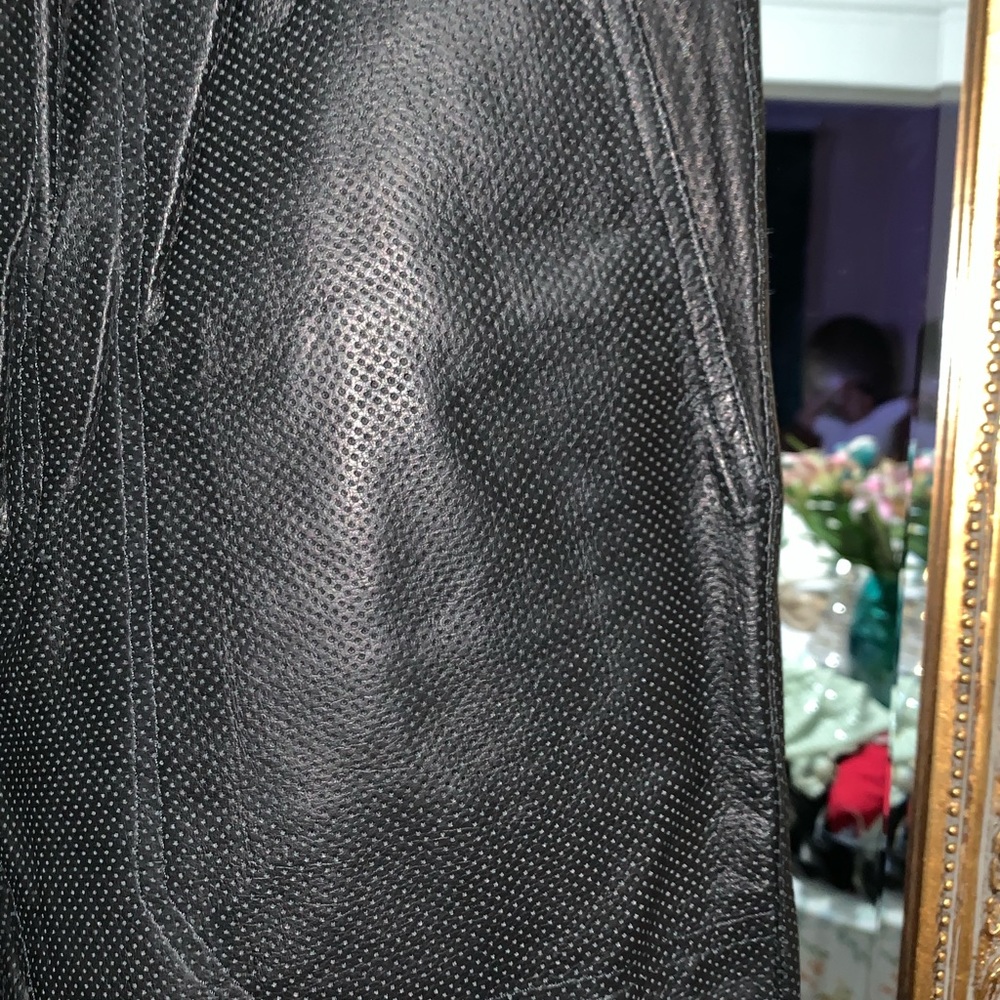 Zanderobe Leather Joggers - Picture 5 of 7